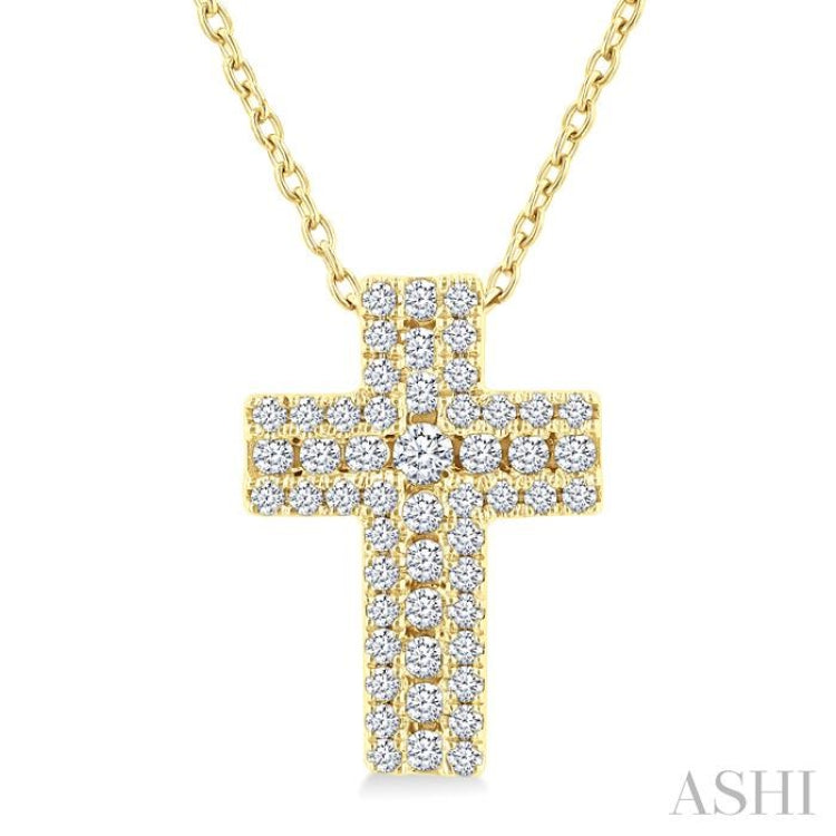1/4 Ctw Cross Round Cut Diamond Fashion Pendant With Chain in 14K Yellow Gold 1/4 Ctw Cross Round Cut Diamond Fashion Pendant With Chain in 14K Yellow Gold