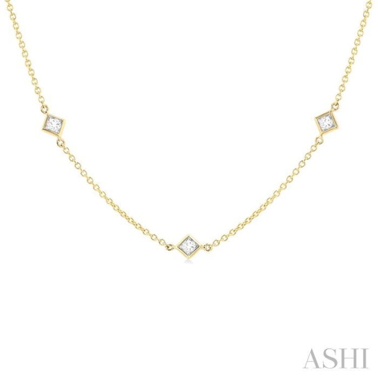 1 Ctw Princess Cut Diamond Fashion Necklace in 14K Yellow Gold 1 Ctw Princess Cut Diamond Fashion Necklace in 14K Yellow Gold