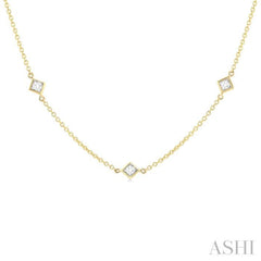 1 Ctw Princess Cut Diamond Fashion Necklace in 14K Yellow Gold 1 Ctw Princess Cut Diamond Fashion Necklace in 14K Yellow Gold