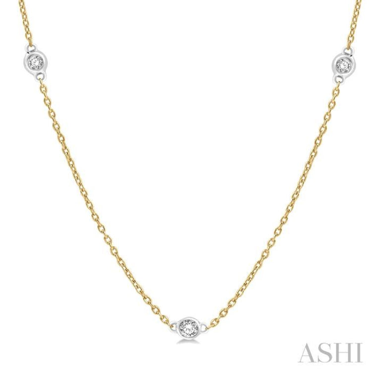 1/4 Ctw Round Cut Diamond Fashion Necklace in 14K Yellow and White Gold 1/4 Ctw Round Cut Diamond Fashion Necklace in 14K Yellow and White Gold