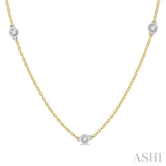 3/4 Ctw Round Cut Diamond Fashion Necklace in 14K Yellow and White Gold 3/4 Ctw Round Cut Diamond Fashion Necklace in 14K Yellow and White Gold