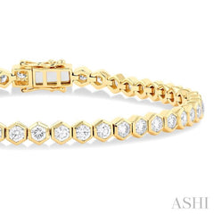 4 Ctw Hexagon Motif Bezel Set Round Cut Diamond Tennis Bracelet in 14K Yellow Gold 4 Ctw Hexagon Motif Bezel Set Round Cut Diamond Tennis Bracelet in 14K Yellow Gold