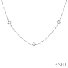 1 Ctw Princess Cut Diamond Fashion Necklace in 14K White Gold 1 Ctw Princess Cut Diamond Fashion Necklace in 14K White Gold