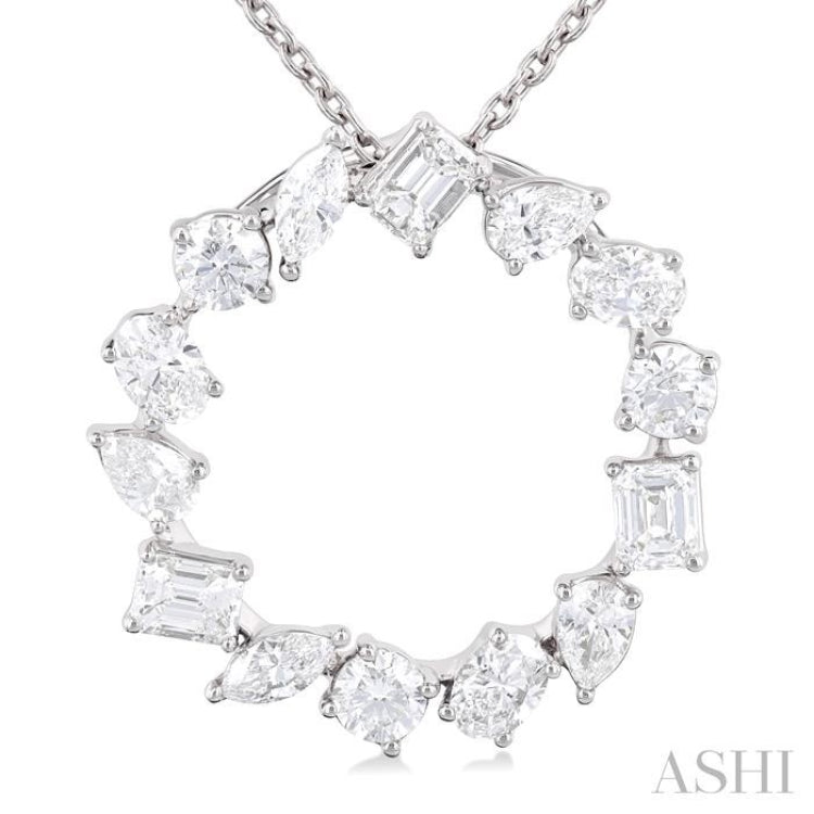 1 Ctw Circle Multi-Cut Diamond Fashion Pendant With Chain in 14K White Gold 1 Ctw Circle Multi-Cut Diamond Fashion Pendant With Chain in 14K White Gold