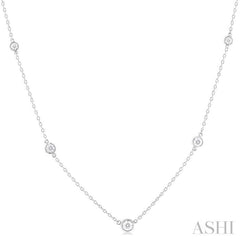 1/2 Ctw Bezel Set Round Cut Diamond Station Necklace in 14K White Gold 1/2 Ctw Bezel Set Round Cut Diamond Station Necklace in 14K White Gold