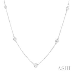 1/2 Ctw Bezel Set Round Cut Diamond Station Necklace in 14K White Gold 1/2 Ctw Bezel Set Round Cut Diamond Station Necklace in 14K White Gold