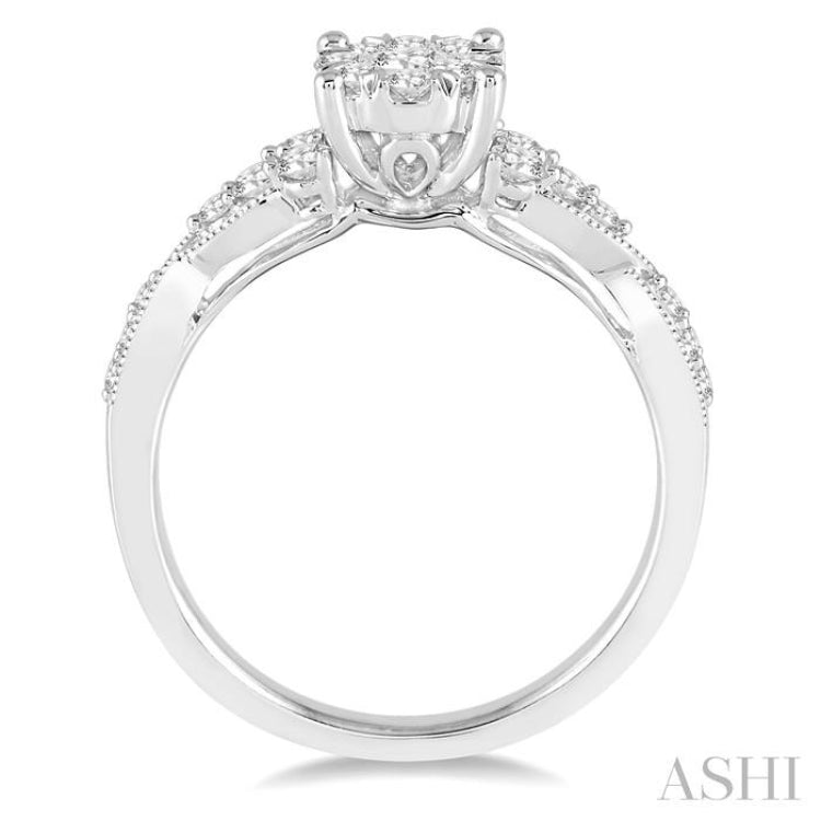 1/2 Ctw Round Cut Diamond Lovebright Engagement Ring in 14K White Gold 1/2 Ctw Round Cut Diamond Lovebright Engagement Ring in 14K White Gold