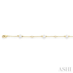 4 MM Round Shape Cultured Pearl and 1/20 Ctw Round Cut Diamond Fashion Station Bracelet in 14K Yellow Gold 4 MM Round Shape Cultured Pearl and 1/20 Ctw Round Cut Diamond Fashion Station Bracelet in 14K Yellow Gold