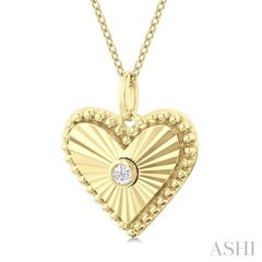 1/20 Ctw Heart fluted medallion Round Cut Diamond Pendant With Chain in 14K Yellow Gold 1/20 Ctw Heart fluted medallion Round Cut Diamond Pendant With Chain in 14K Yellow Gold