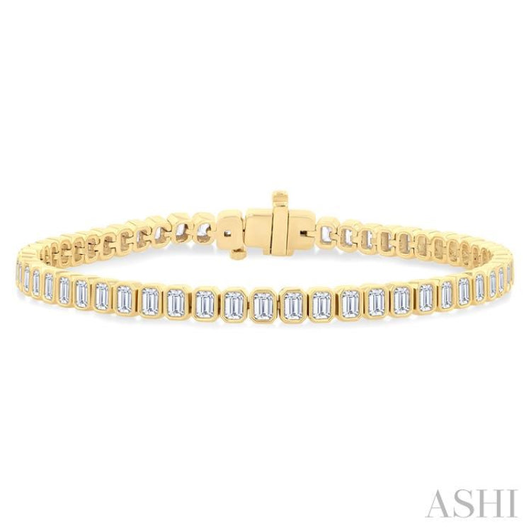 5 1/2 Ctw North-South Bezel Set Emerald Cut Diamond Tennis Bracelet in 14K Yellow Gold 5 1/2 Ctw North-South Bezel Set Emerald Cut Diamond Tennis Bracelet in 14K Yellow Gold