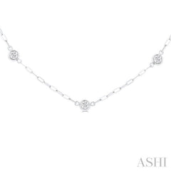1/2 Ctw Bezel Set Round Cut Diamond Paperclip Station Necklace in 14K White Gold 1/2 Ctw Bezel Set Round Cut Diamond Paperclip Station Necklace in 14K White Gold