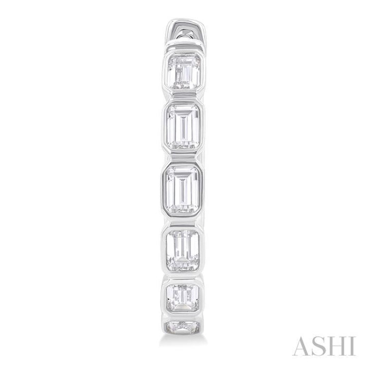 1 1/10 Ctw Bezel Set Emerald Cut Diamond Fashion Hoop Earring in 14K White Gold 1 1/10 Ctw Bezel Set Emerald Cut Diamond Fashion Hoop Earring in 14K White Gold