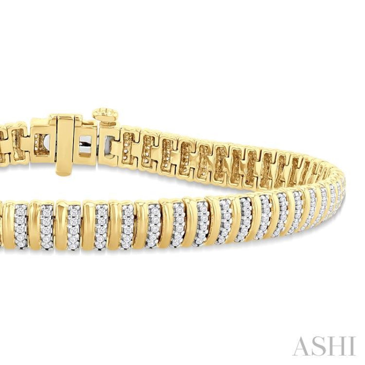 1 Ctw Ribbed Round Cut Diamond Bracelet in 10K Yellow Gold 1 Ctw Ribbed Round Cut Diamond Bracelet in 10K Yellow Gold
