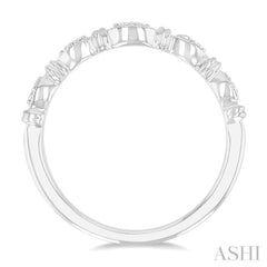 1/20 ctw Marquise Link Round Cut Diamond Wedding Band in 14K White Gold 1/20 ctw Marquise Link Round Cut Diamond Wedding Band in 14K White Gold