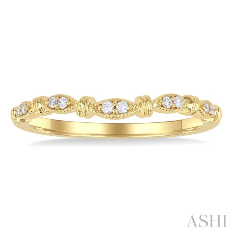 1/20 ctw Marquise Link Round Cut Diamond Wedding Band in 14K Yellow Gold 1/20 ctw Marquise Link Round Cut Diamond Wedding Band in 14K Yellow Gold