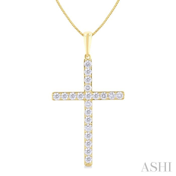 1/2 Ctw Round Cut Diamond Prong Set 1-Inch Plate Cross Pendant With Chain in 14K Yellow Gold 1/2 Ctw Round Cut Diamond Prong Set 1-Inch Plate Cross Pendant With Chain in 14K Yellow Gold