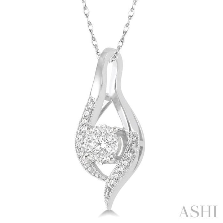1/5 Ctw Curved Lovebright Round Cut Diamond Pendant in 14K White Gold with chain 1/5 Ctw Curved Lovebright Round Cut Diamond Pendant in 14K White Gold with chain