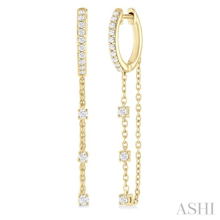 1/3 ctw Round Cut Diamond Chain Dangler Hoop Earring in 10K Yellow Gold 1/3 ctw Round Cut Diamond Chain Dangler Hoop Earring in 10K Yellow Gold
