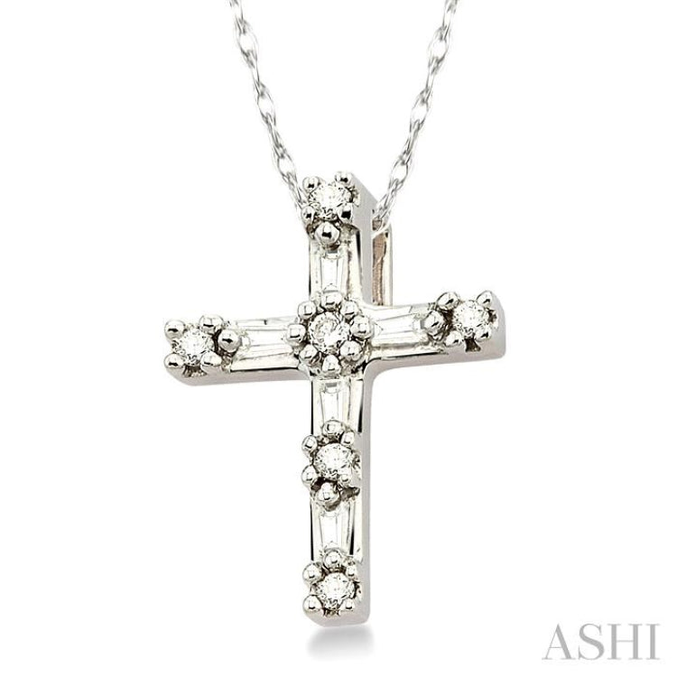 1/10 Ctw Diamond Cross Pendant in 10K White Gold with Chain 1/10 Ctw Diamond Cross Pendant in 10K White Gold with Chain