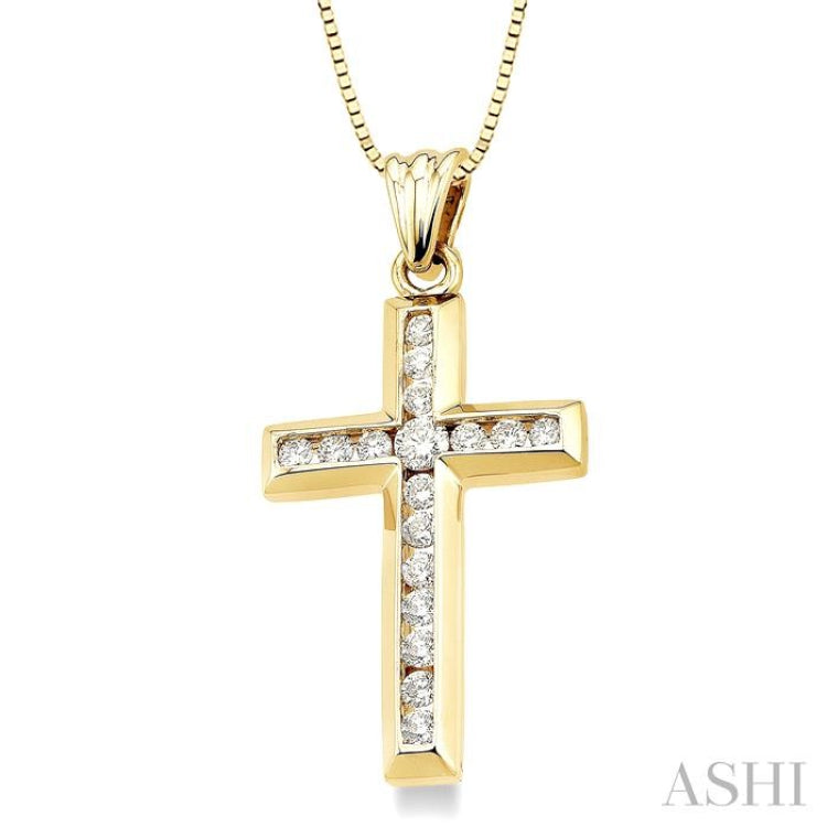 1/2 Ctw Round Cut Diamond Cross Pendant in 10K Yellow Gold with Chain 1/2 Ctw Round Cut Diamond Cross Pendant in 10K Yellow Gold with Chain