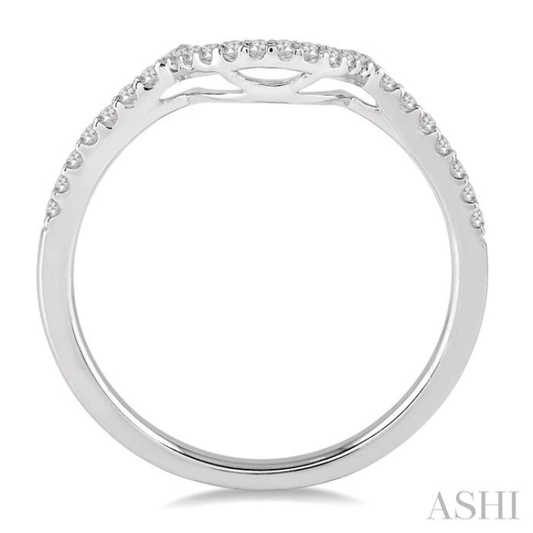 1/6 ctw Round Cut Diamond Wedding Band in 14K White Gold 1/6 ctw Round Cut Diamond Wedding Band in 14K White Gold