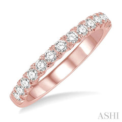 1/2 Ctw Round Cut Diamond Wedding Band in 14K Rose Gold 1/2 Ctw Round Cut Diamond Wedding Band in 14K Rose Gold