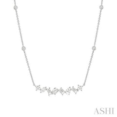 1 1/10 Ctw Mixed Diamond Cut Fashion Station Necklace in 14K White Gold 1 1/10 Ctw Mixed Diamond Cut Fashion Station Necklace in 14K White Gold