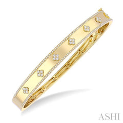 .75CTRDDM CLOVER BANGLE YG 14K-G* .75CTRDDM CLOVER BANGLE YG 14K-G*