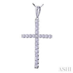 1/2 Ctw Cross Shared Prong Set Round Cut Diamond Pendant With Chain in 14K White Gold 1/2 Ctw Cross Shared Prong Set Round Cut Diamond Pendant With Chain in 14K White Gold