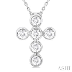 1/4 Ctw Round Cut Diamond 6-Stone Bezel Set Cross Pendant With Chain in 14K White Gold 1/4 Ctw Round Cut Diamond 6-Stone Bezel Set Cross Pendant With Chain in 14K White Gold