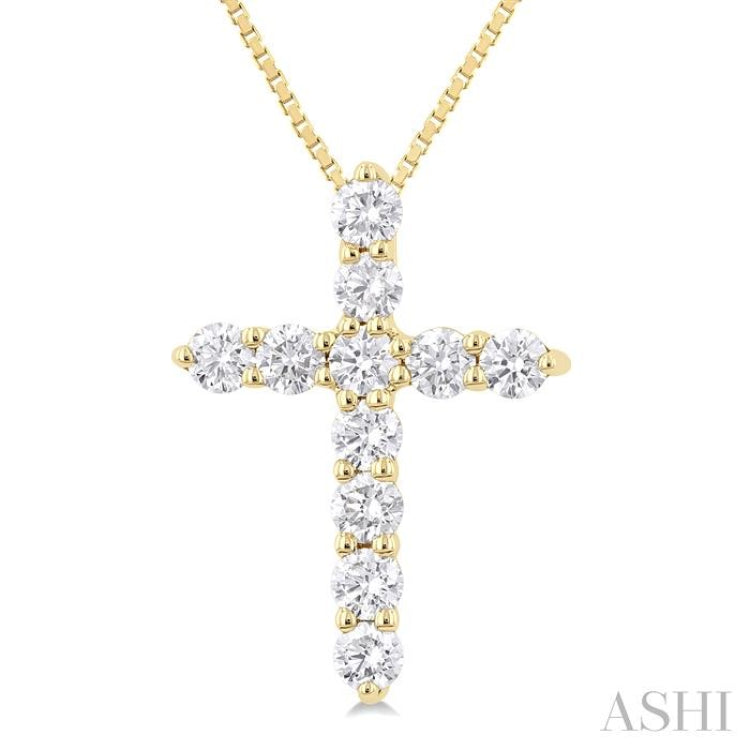 1/3 Ctw Round Cut Diamond Cross Pendant in 14K Yellow Gold with Chain 1/3 Ctw Round Cut Diamond Cross Pendant in 14K Yellow Gold with Chain