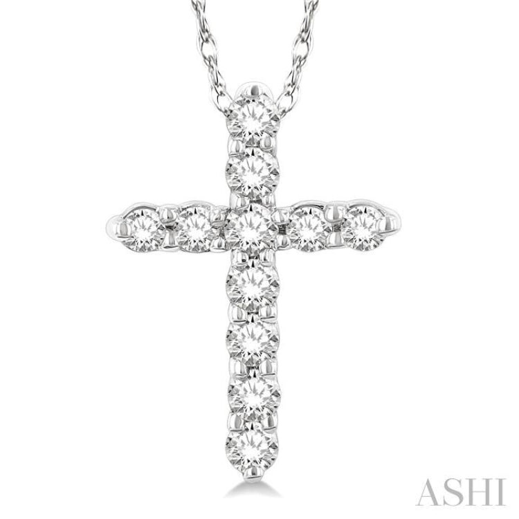 1/10 Ctw Round Cut Diamond Cross Pendant in 14K White Gold with Chain 1/10 Ctw Round Cut Diamond Cross Pendant in 14K White Gold with Chain