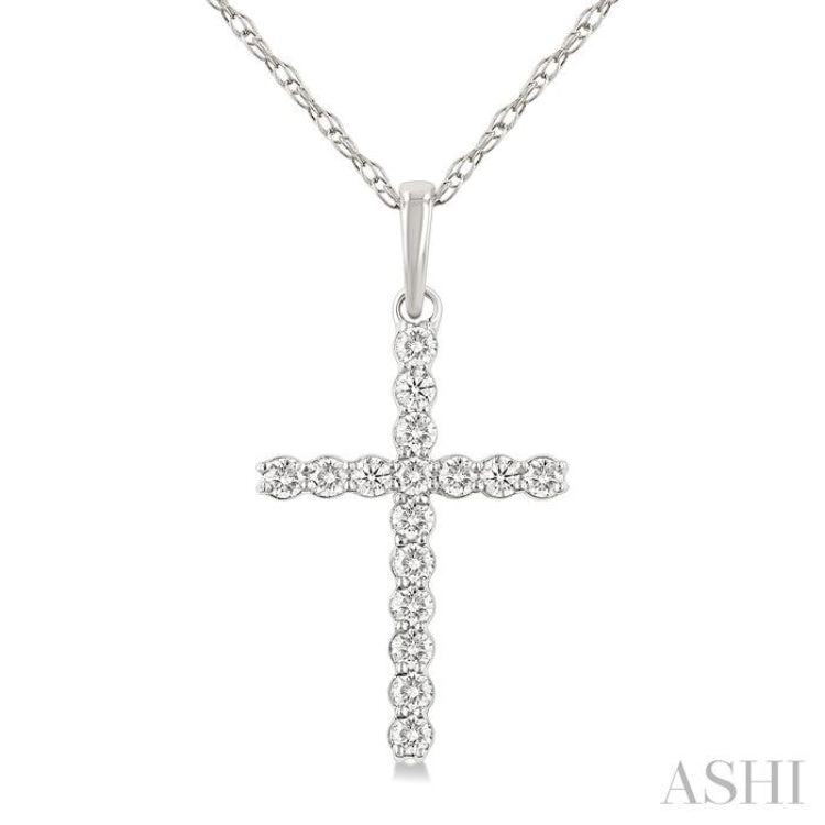 1/10 Ctw Cross Round Cut Diamond Fashion Pendant With Chain in 14K White Gold 1/10 Ctw Cross Round Cut Diamond Fashion Pendant With Chain in 14K White Gold