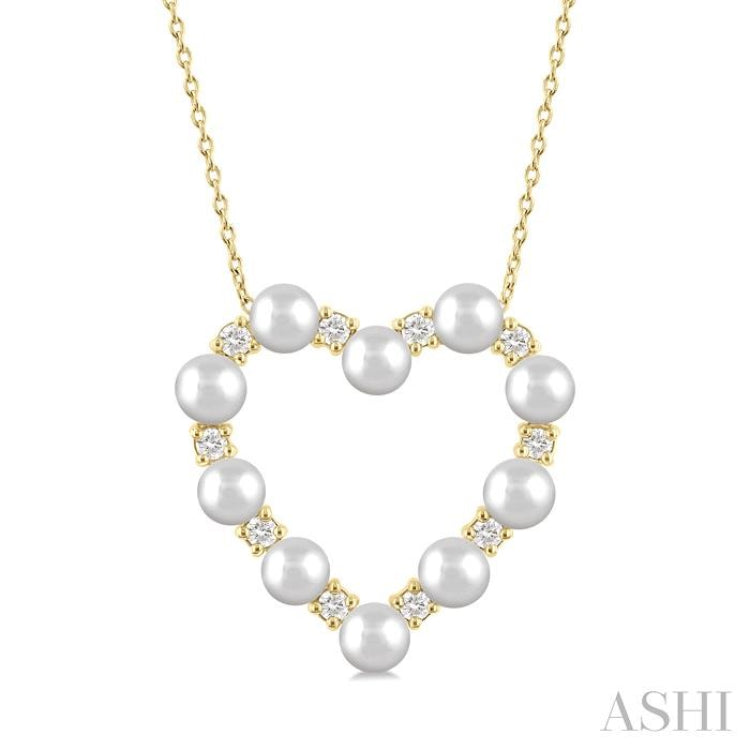 4 MM Round Shape Cultured Pearl and 1/3 Ctw Round Cut Diamond Heart Shape Pendant With Chain in 14K Yellow Gold 4 MM Round Shape Cultured Pearl and 1/3 Ctw Round Cut Diamond Heart Shape Pendant With Chain in 14K Yellow Gold