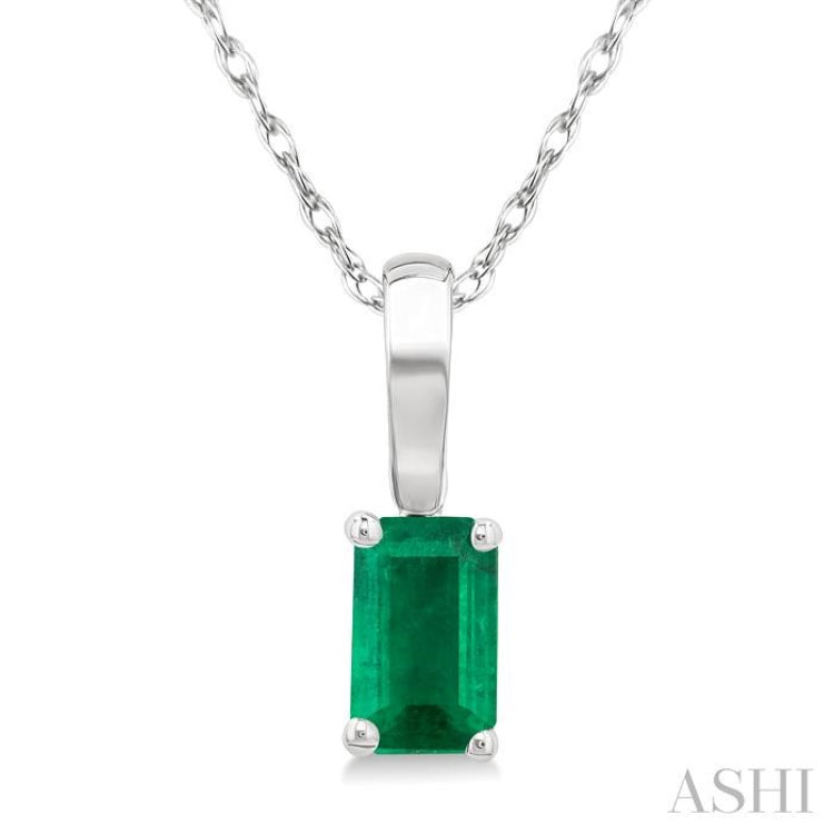 5X3 MM Octagon Shape Emerald Precious Solitaire Pendant With Chain in 14K White Gold 5X3 MM Octagon Shape Emerald Precious Solitaire Pendant With Chain in 14K White Gold
