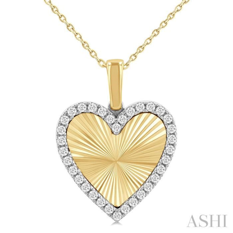 1/4 Ctw Fluted Texture Heart Round Cut Diamond Fashion Pendant With Chain in 14K Yellow and White Gold 1/4 Ctw Fluted Texture Heart Round Cut Diamond Fashion Pendant With Chain in 14K Yellow and White Gold