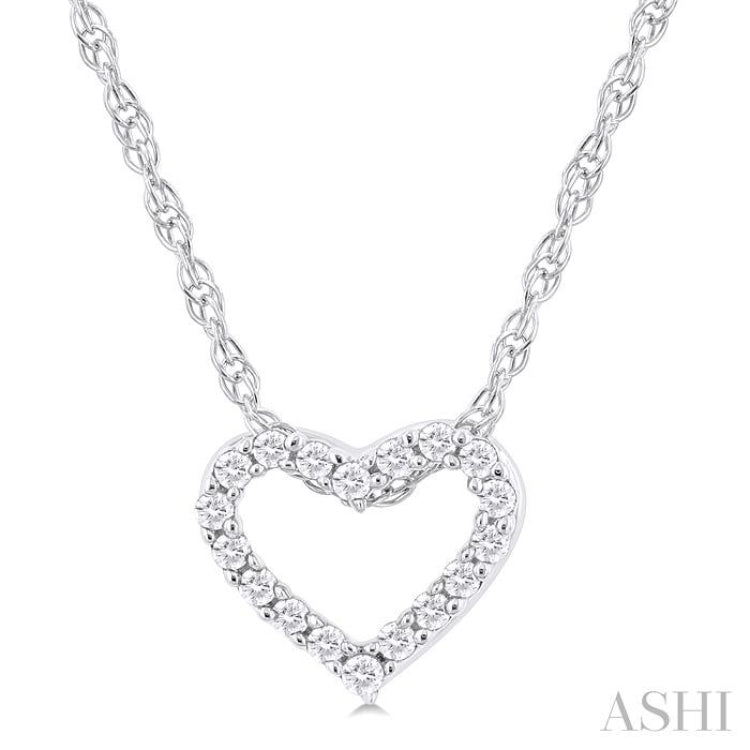 1/20 Ctw Heart Shape Round Cut Diamond Pendant With Chain in 14K White Gold 1/20 Ctw Heart Shape Round Cut Diamond Pendant With Chain in 14K White Gold