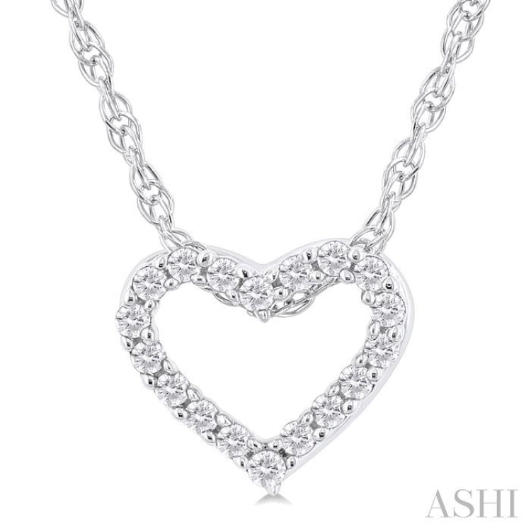 1/20 Ctw Heart Shape Round Cut Diamond Pendant With Chain in 14K White Gold 1/20 Ctw Heart Shape Round Cut Diamond Pendant With Chain in 14K White Gold