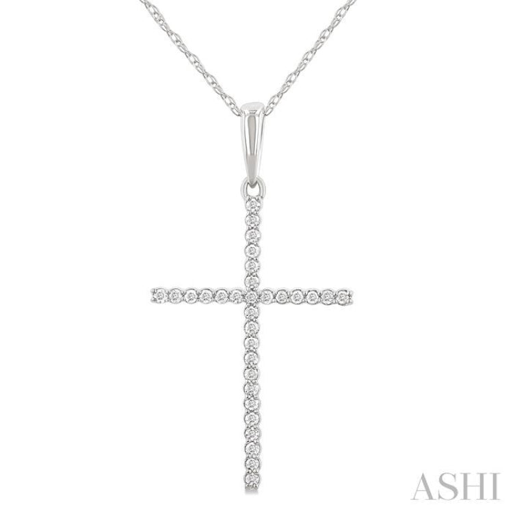 1/10 Ctw Cross Round Cut Diamond Fashion Pendant With Chain in 10K Yellow Gold 1/10 Ctw Cross Round Cut Diamond Fashion Pendant With Chain in 10K Yellow Gold