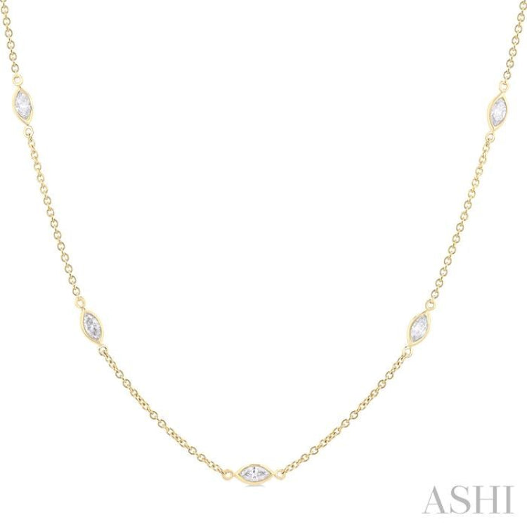 1 1/2 Ctw Marquise Cut Diamond Fashion Necklace in 14K Yellow Gold 1 1/2 Ctw Marquise Cut Diamond Fashion Necklace in 14K Yellow Gold