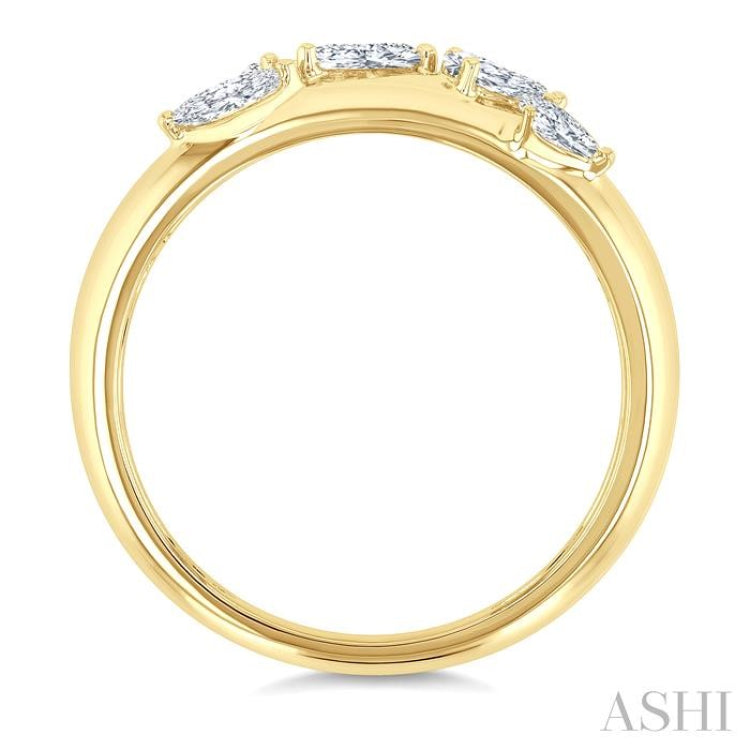 1/2 Ctw 5-Stone Pear and Marquise Cut Diamond Fashion Bold Band in 14K Yellow Gold