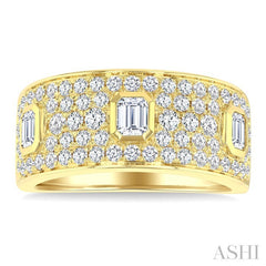 1 1/2 Ctw 3-Stone Emerald and Round Cut Diamond Fashion Wide Band in 14K Yellow Gold