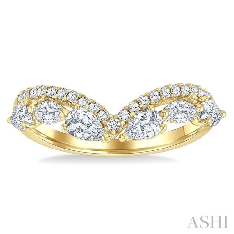 7/8 Ctw Curved Chevron Mixed Shape Diamond Cut Fashion Ring in 14K Yellow Gold