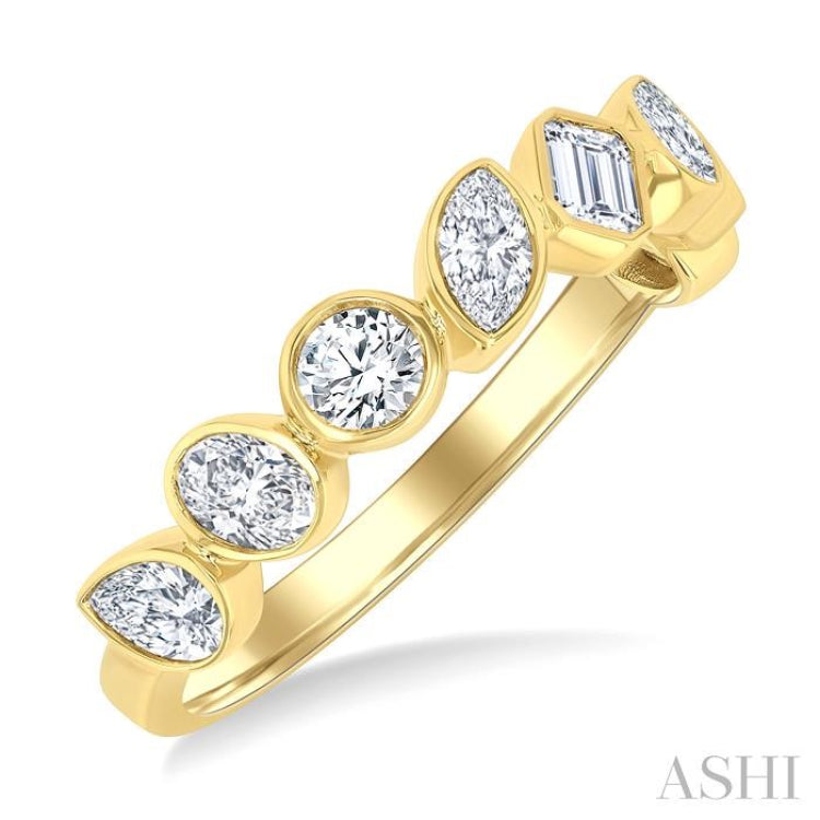 1 Ctw Bezel Set Mixed Diamond Cut Fashion Band in 14K Yellow Gold