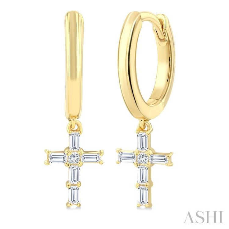 1/5 Ctw Princess and Baguette Cut Diamond Cross Petite Fashion Hoop Earrings in 10K Yellow Gold