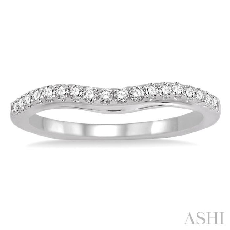 1/4 ctw Round Cut Diamond Wedding Band in 14K White Gold