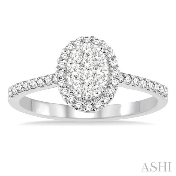 1/2 ctw Oval Shape Diamond Lovebright Ring in 14K White Gold