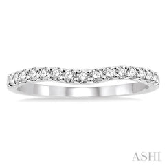 1/4 Ctw Round Cut Diamond Wedding Band in 14K White Gold