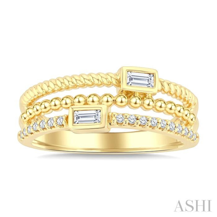 1/5 Ctw Triple Row Baguette and Round Cut Diamond Fashion Band in 10K Yellow Gold