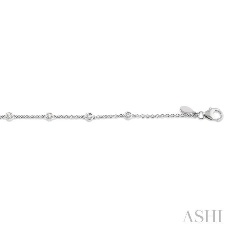 1/4 Ctw Circular Mount Round Cut Diamond Station Bracelet in 14K White Gold